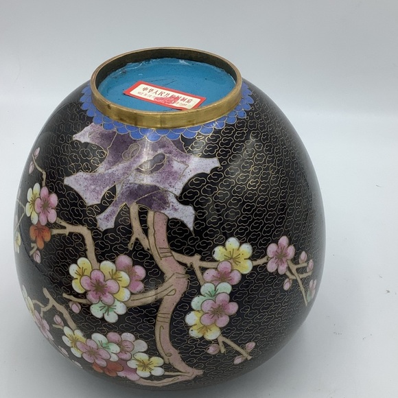 Chinese Black Cloisonné Jar/Vase with Floral Design - Picture 8 of 9